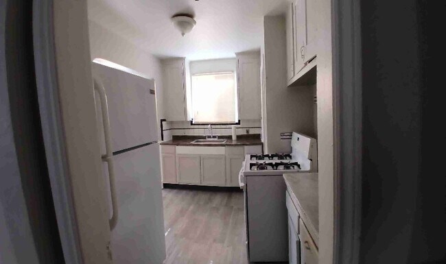 17165 Prevost St