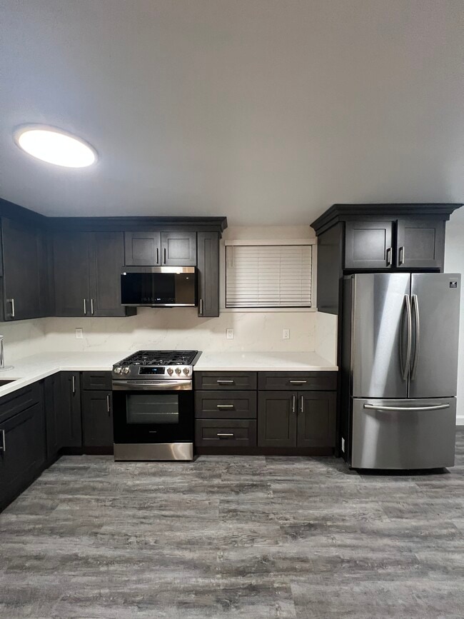 Photo - 1010 Chester St Unidad Lower