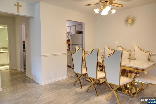 Photo - 464 Liberty St Unit 212