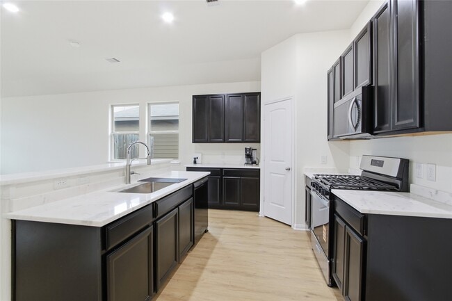 Photo - 170 Rd 51022