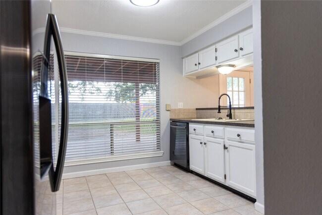 Photo - 22843 Powell House Ln