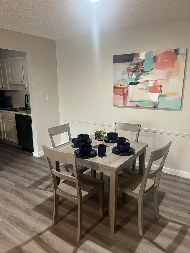 Woodridge Apartments