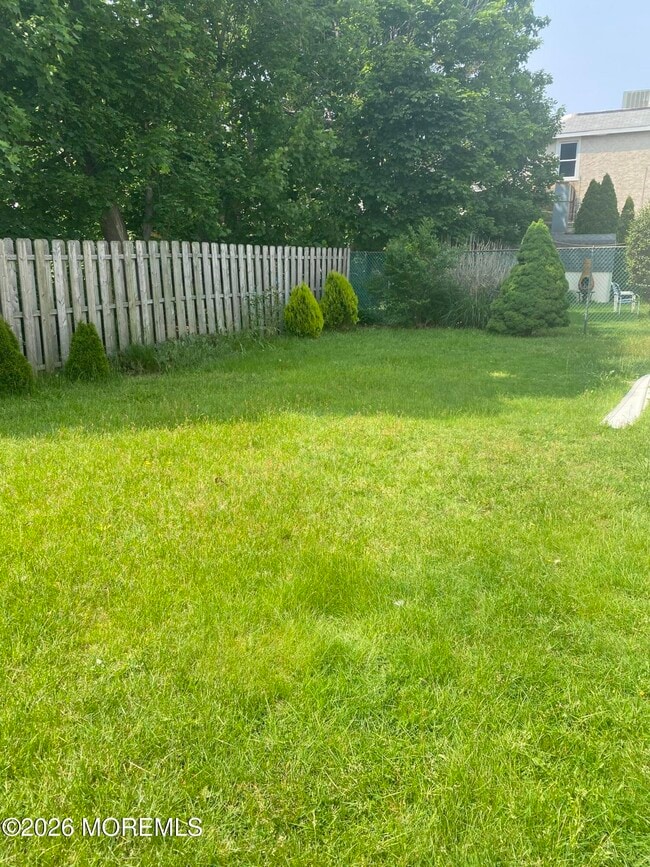 Photo - 666 Ocean Ave N