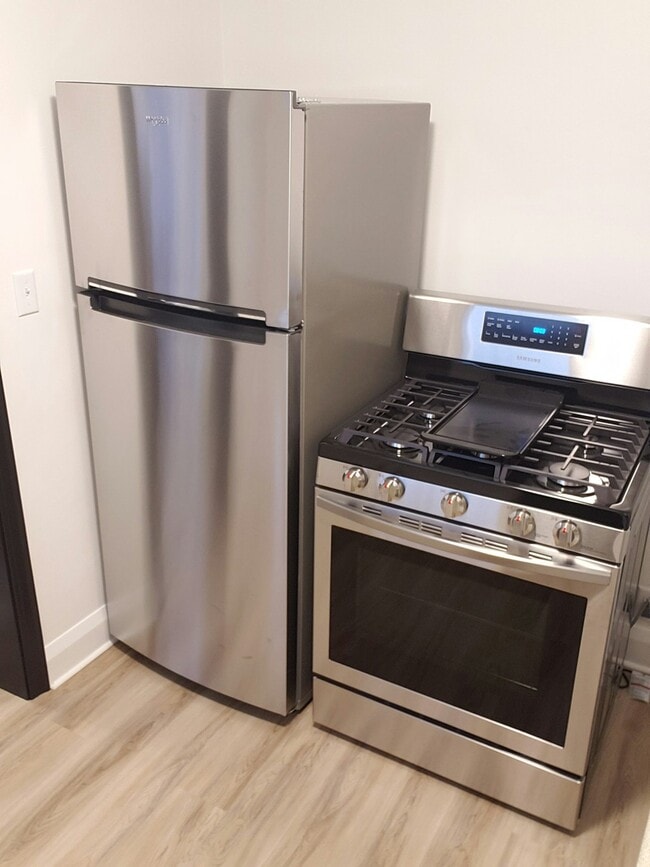 Photo - 103 N 3rd St Unidad Studio 103