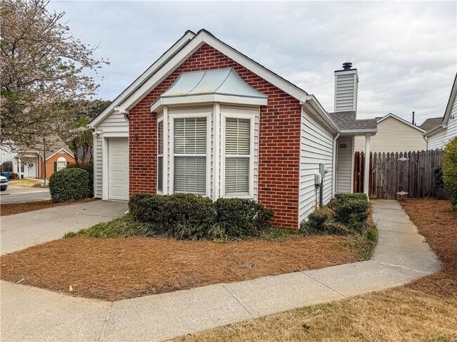 Photo - 2711 Highland Ridge NW