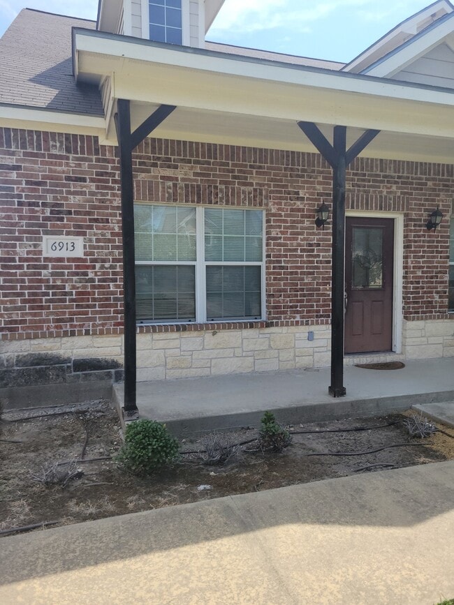 Photo - 6913 Appomattox Dr