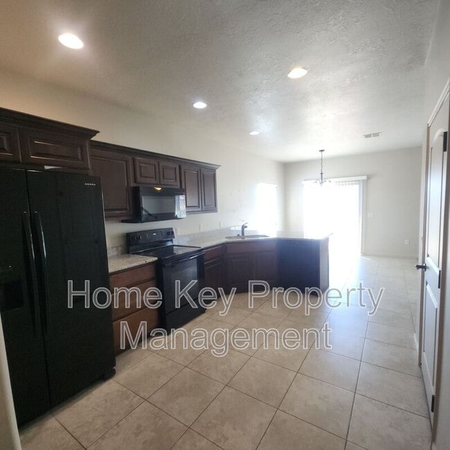 Photo - 370 W Buena Vista Blvd