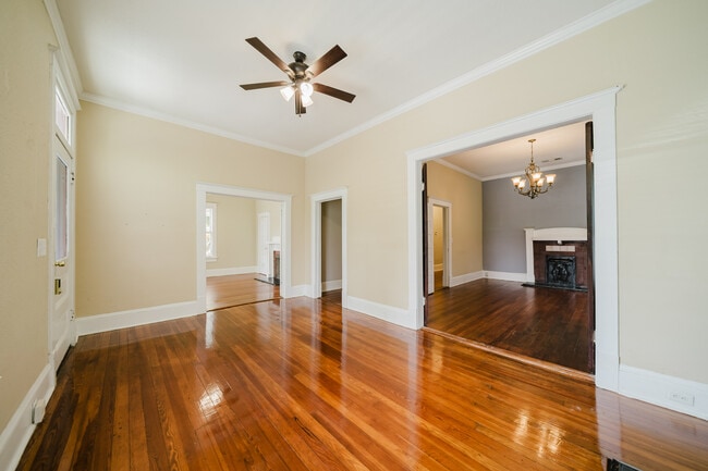 Photo - 2533 English Ave