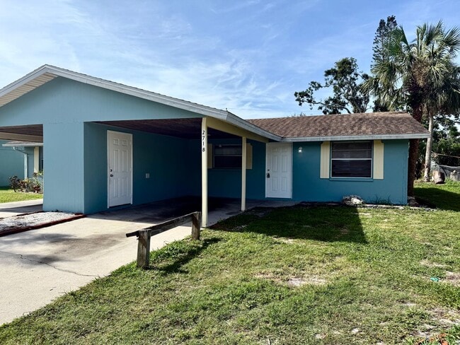 Photo - 2716 52nd Ave Dr W Unit 2718 52nd Ave Dr W