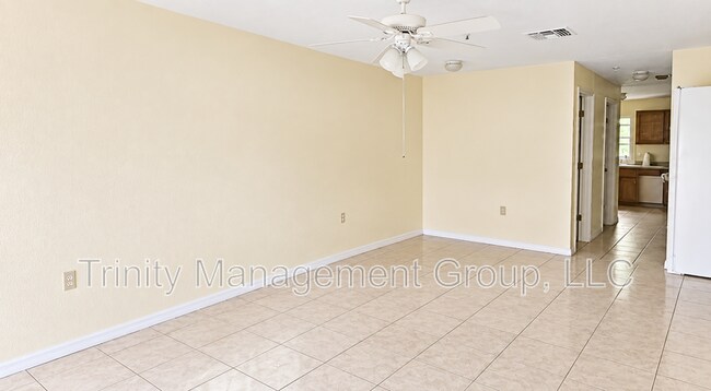 Photo - 5822 Congress St Unit #105