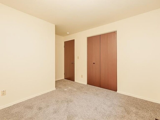6952 Angora Way