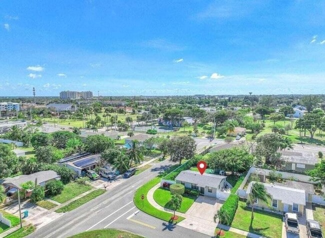 Photo - 212 NW 11th Ave
