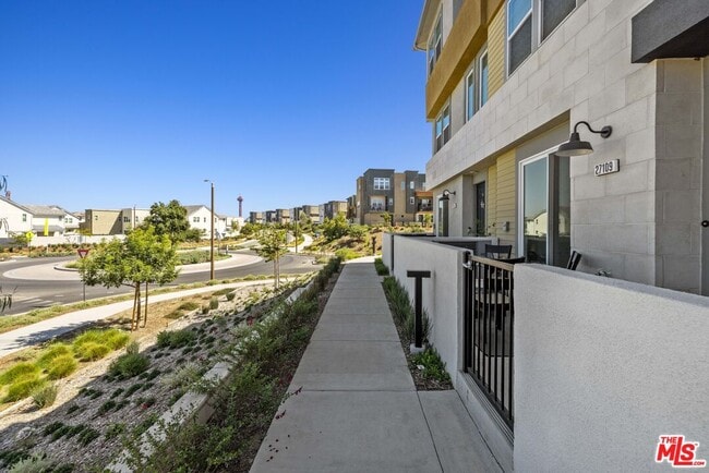 Photo - 27109 Vly Oak Pl