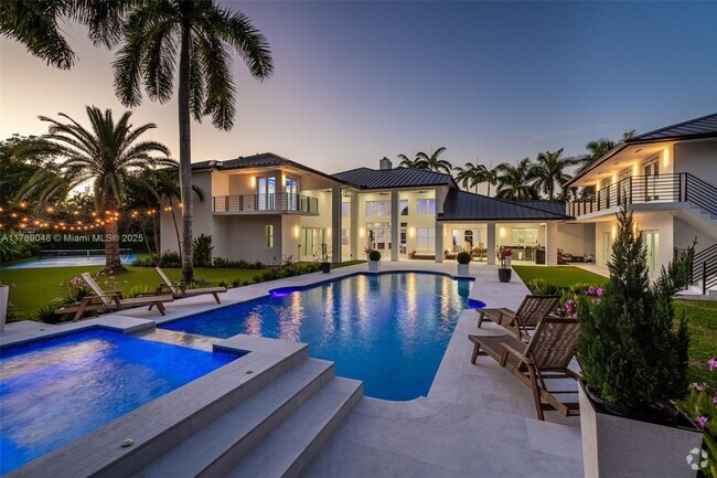 Building Photo - 6290 SW 130th Ter Rental