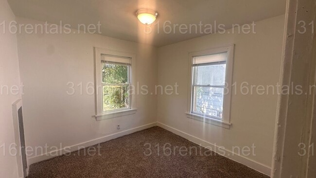 Photo - $799 - 2 bed 1 bath - Single Family Home