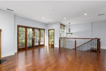 Photo - 934 W Huron St