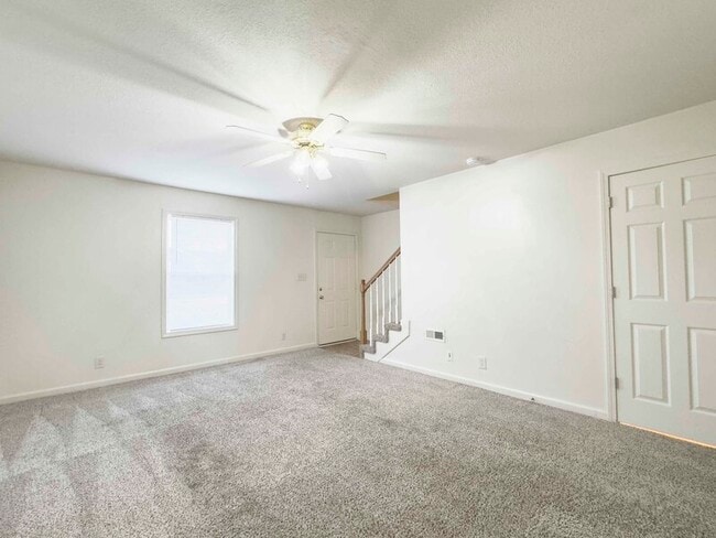 Photo - 513 Peachers Ridge Rd