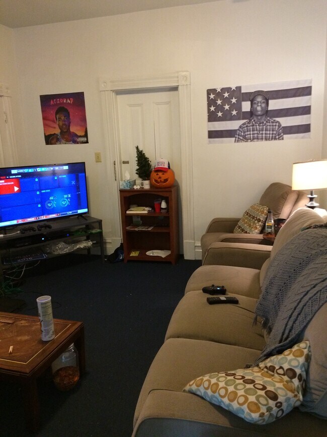 Photo - 123 S 16th St