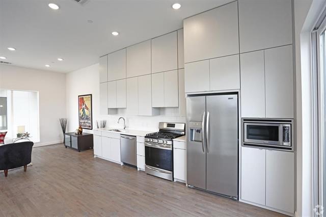 Photo - 5002 San Jacinto St Townhome
