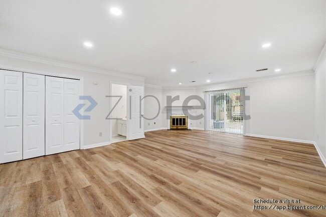 Photo - 661 Coventry Township Ln