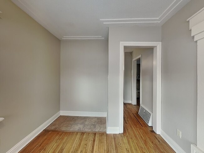 Photo - 3610 Oakdale Ave N