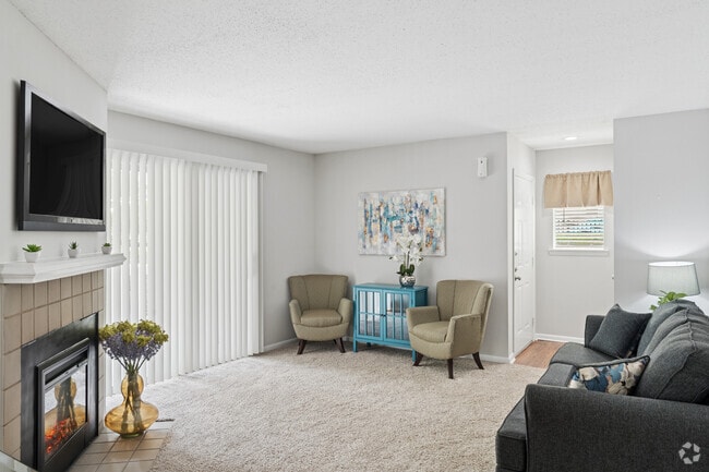 Serendipity 2BR, 2BA - 940SF - Living Room