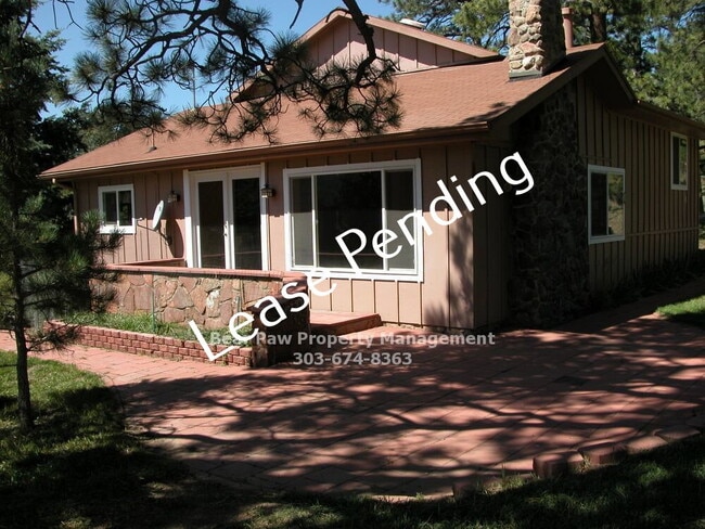 Building Photo - Nice Property in Indian Hills!!