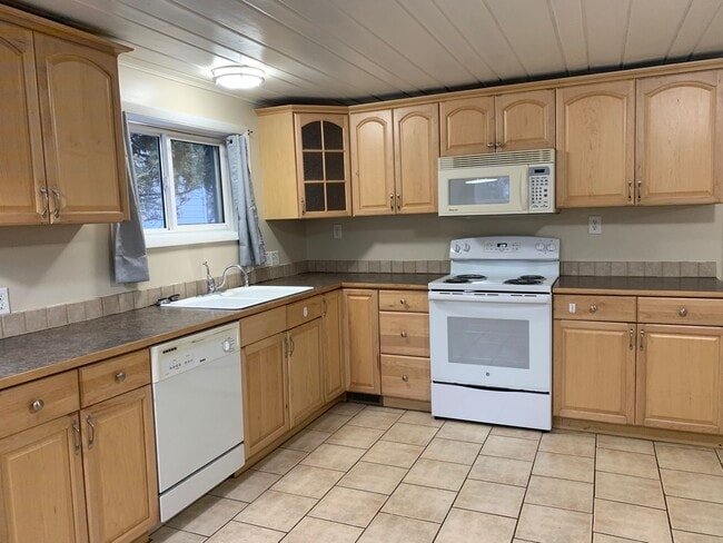 Photo - 3 Bedroom 1 Bath house located in Osburn, ...