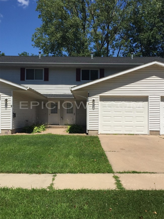 Photo - 1320 Daleview Dr