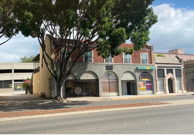 Photo - 2561 E Colorado Blvd Unidad Apt #1