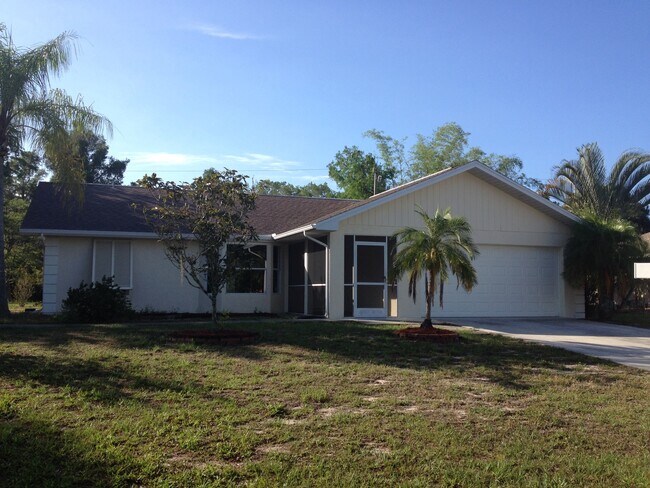 ***FGCU STUDENTS WELCOME***RELAXED NEIGHBO... - ***FGCU STUDENTS WELCOME***RELAXED NEIGHBO... House