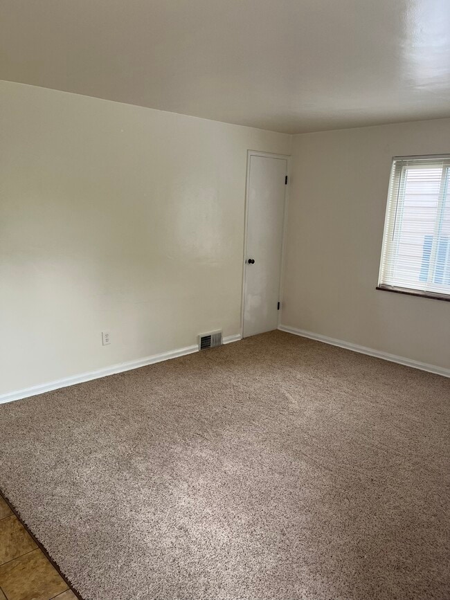 Photo - 711 Vallevista Ave