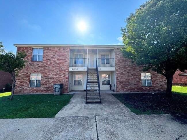 Building Photo - 2808 Cantabrian Dr Rental