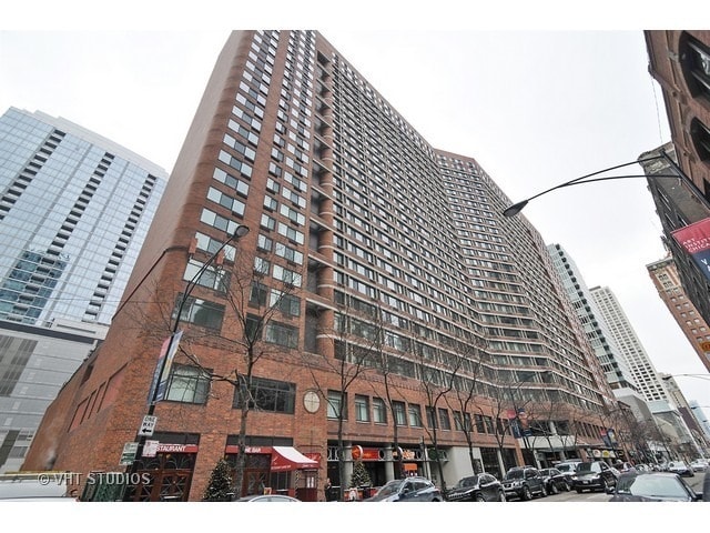 Building Photo - 211 E Ohio St Unit 2719