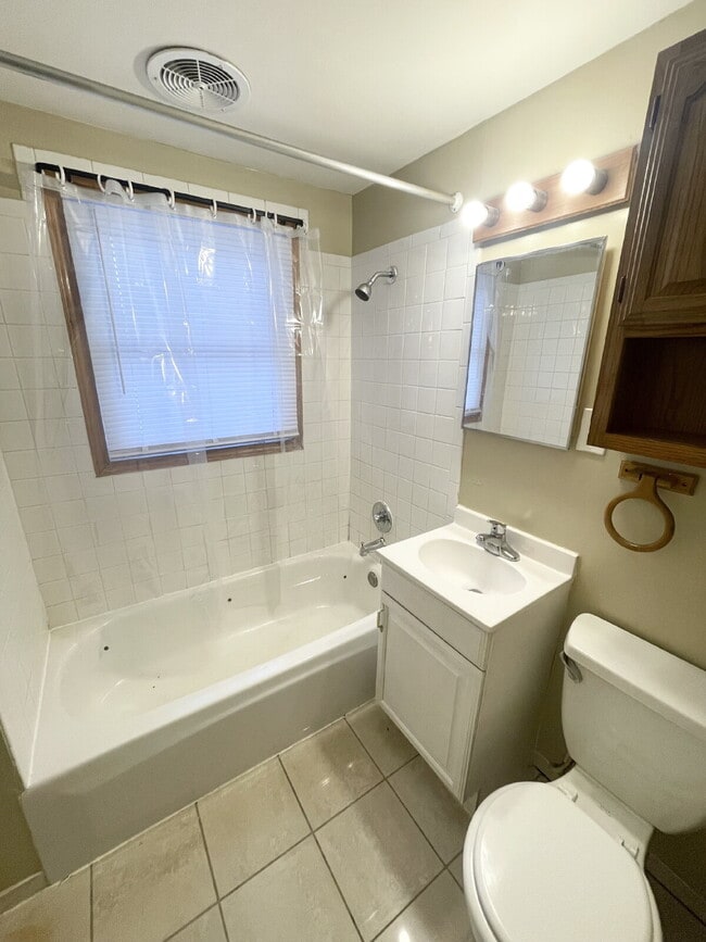 Photo - 2BR Eastside House