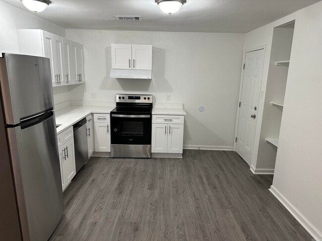 Photo - 10A Hiland Pl