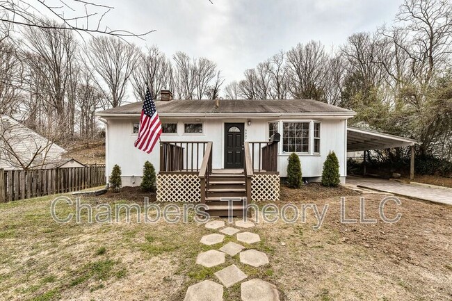 Building Photo - 6607 Berkshire Dr