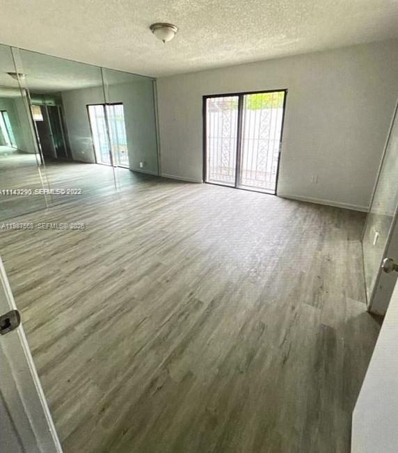 Building Photo - 3503 SW 15th St Unit 2