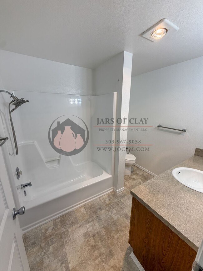 3887 Partridge Ln NE Unit 3887