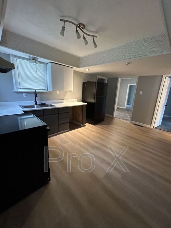 Photo - 406 S Joplin St