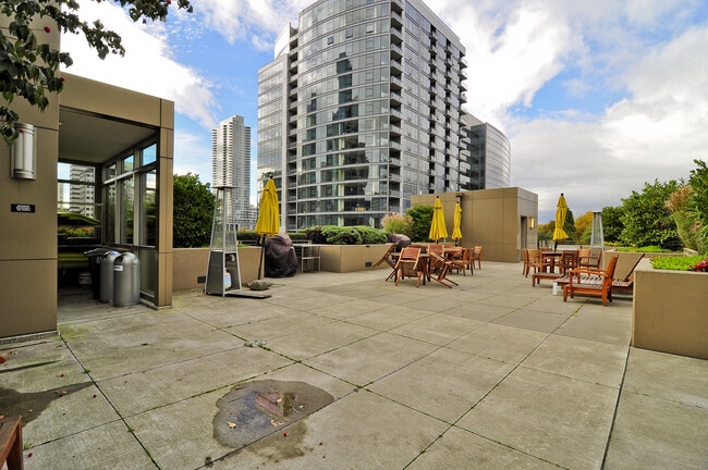 Photo - Great 2bd/2ba modern town home located in the center of South Lake Union W/S/G and ( 2) parking s...
