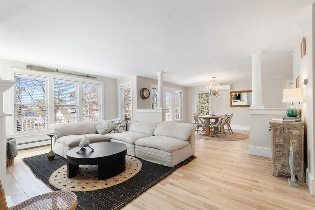 Photo - 110 Clamshell Cove Rd