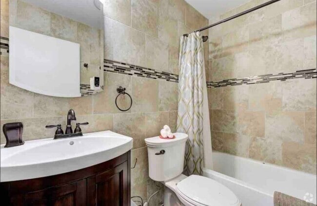 Building Photo - 802 Thrasher Dr Rental