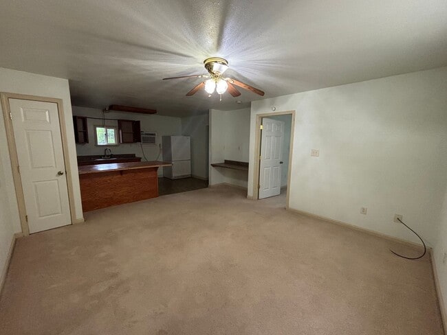 Photo - 505 W I St Unit #2