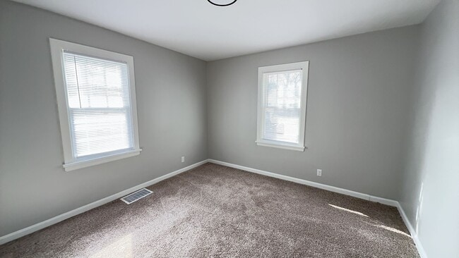 Photo - Beautiful Muncie Property!