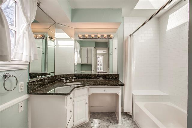 Photo - 6840 Lorna Ln