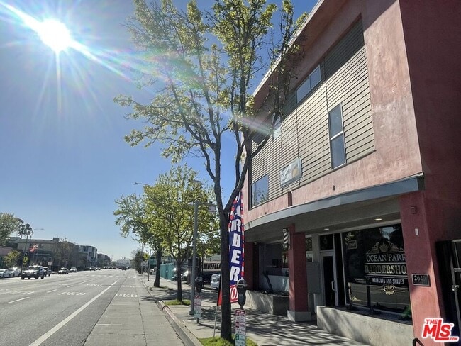 Photo - 2640 Lincoln Blvd Unidad 2B