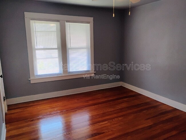 Photo - 159 W Locust St