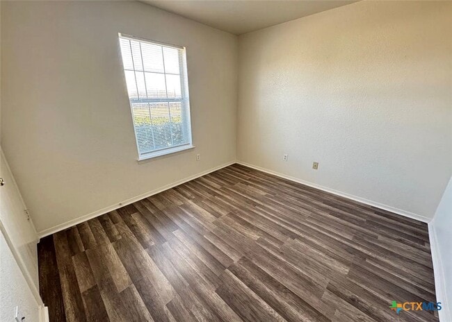 Photo - 3404 Zephyr Rd