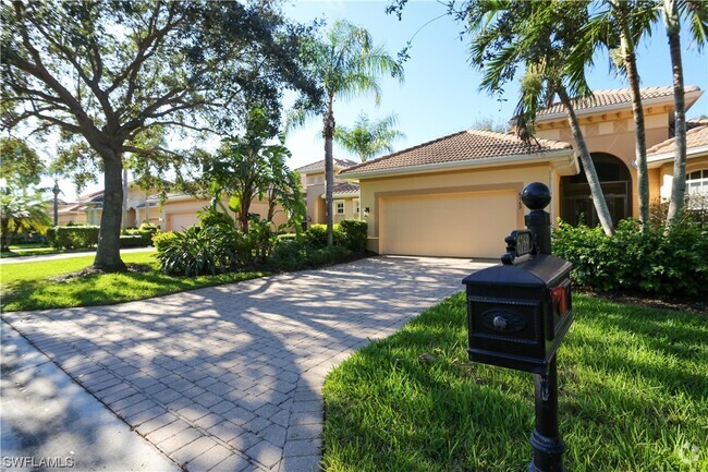 Building Photo - 6769 Bent Grass Dr Rental